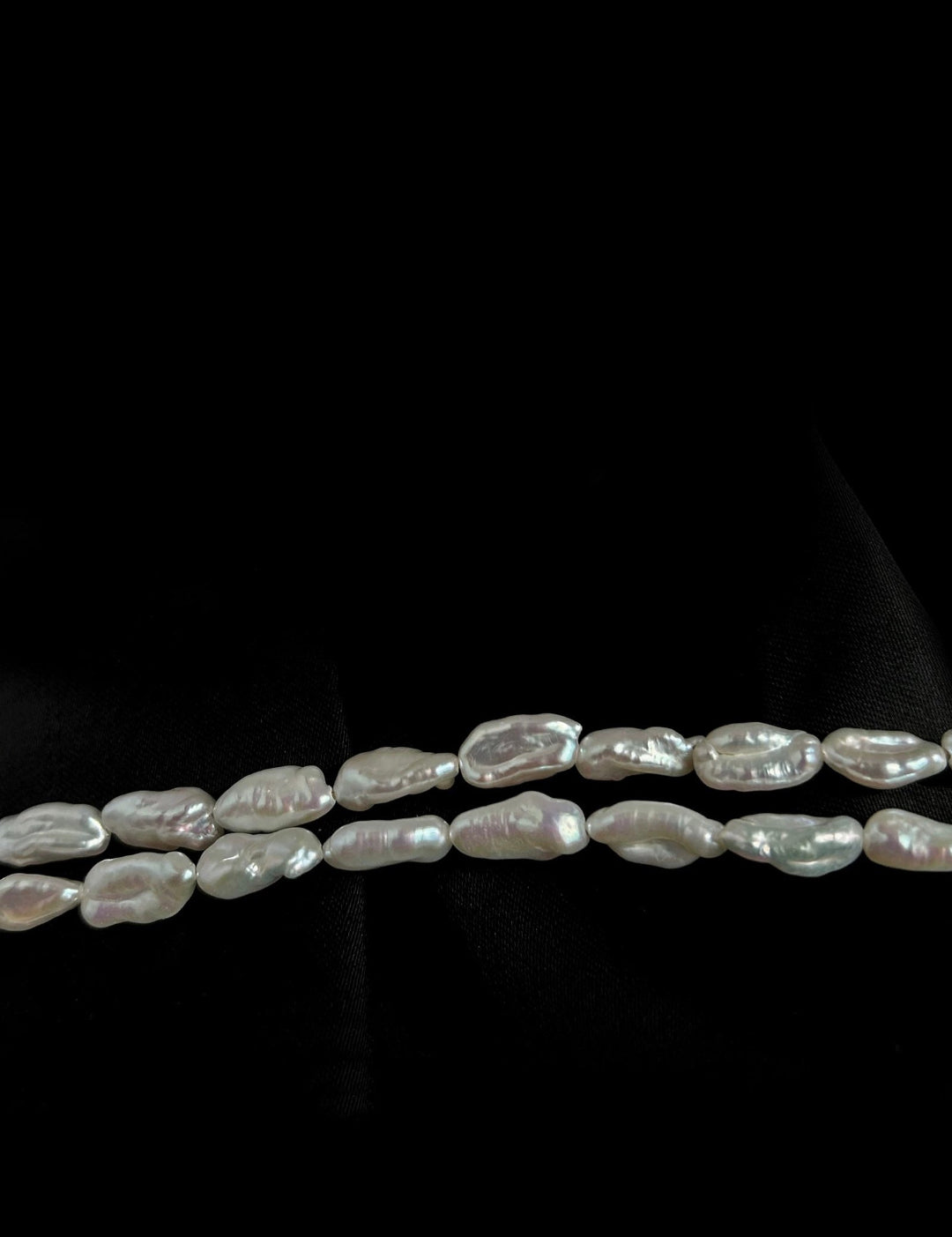 Minimalist Irregular Baroque Pearl Necklace gembea jewelry