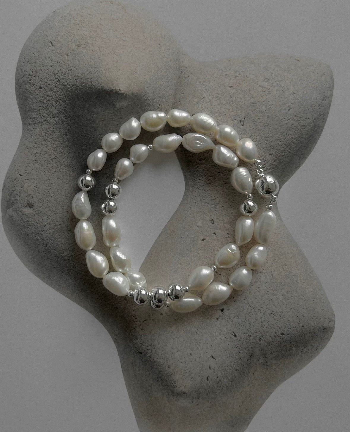 Minimalist Metallic Silver Bean Pearl Necklace gembea jewelry