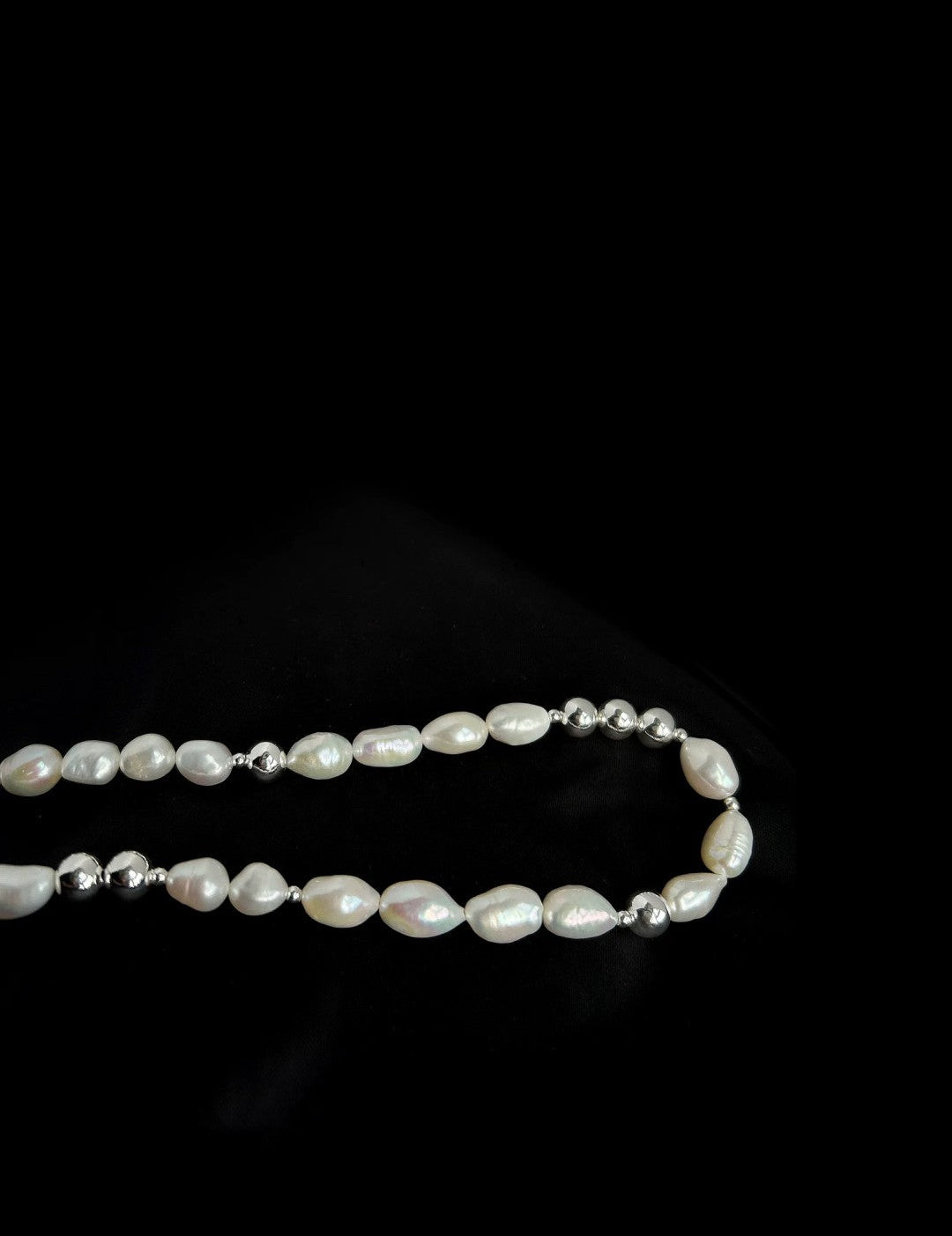 Minimalist Metallic Silver Bean Pearl Necklace gembea jewelry