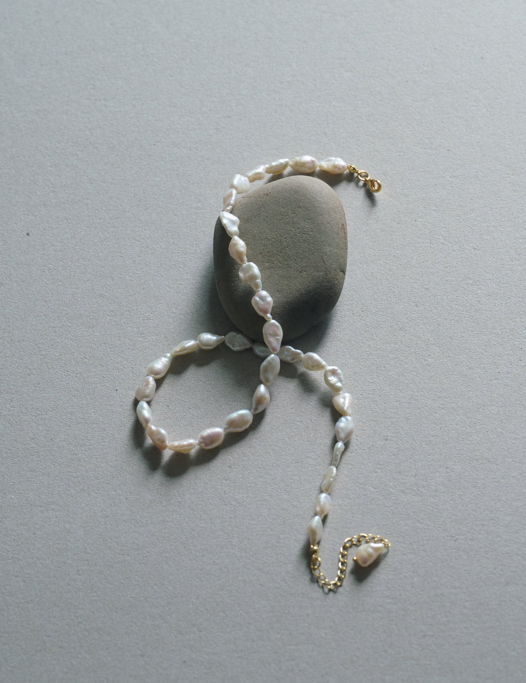 Minimalist Irregular Baroque Pearl Necklace gembea jewelry