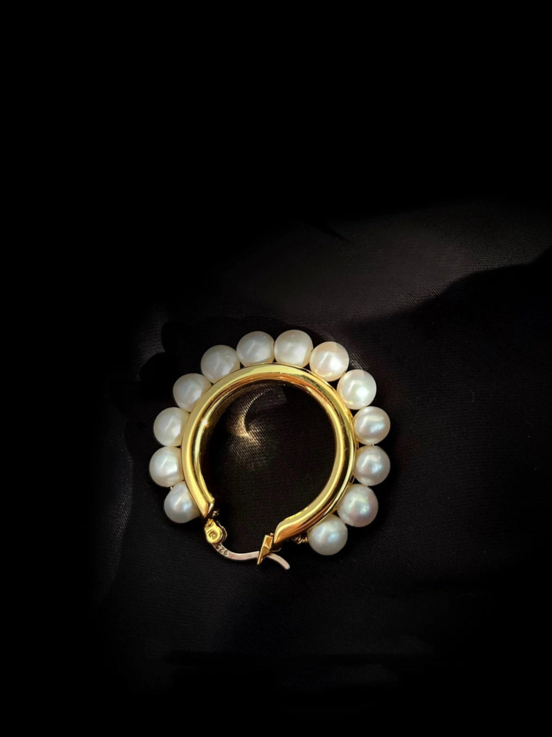 Natural Freshwater Pearl Hoop Earrings