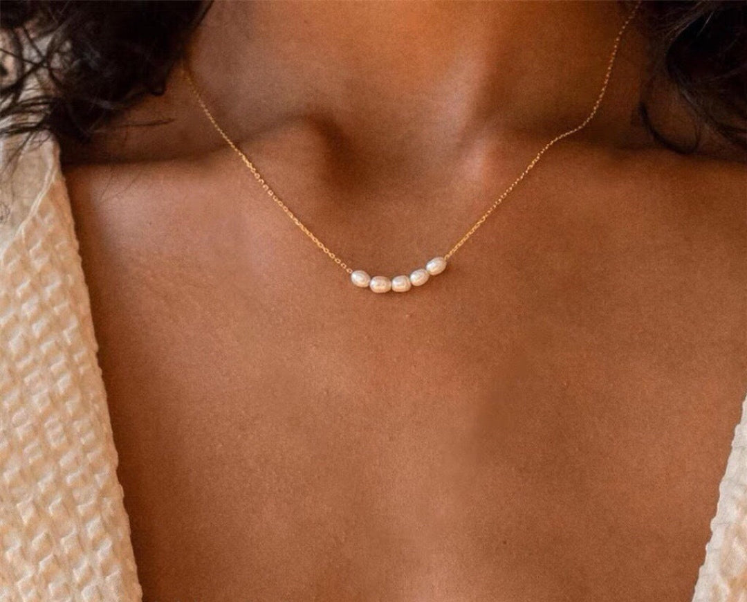 Simple Smile Freshwater Pearl Necklace