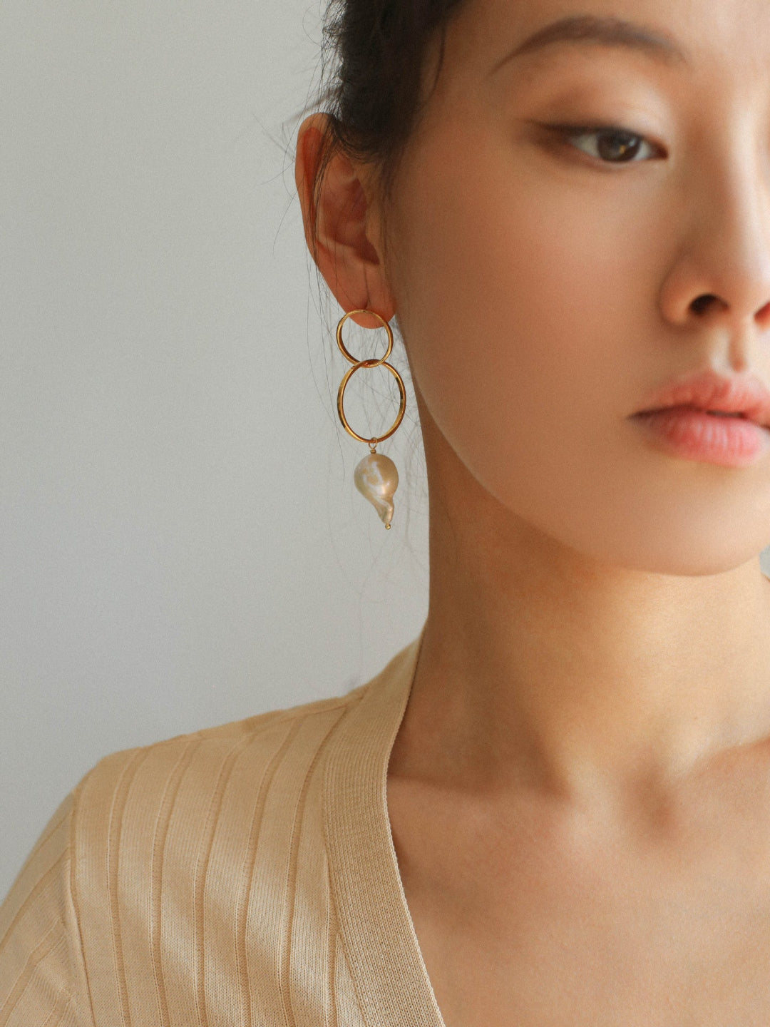 Metal Circle Baroque Pearl Drop Earrings