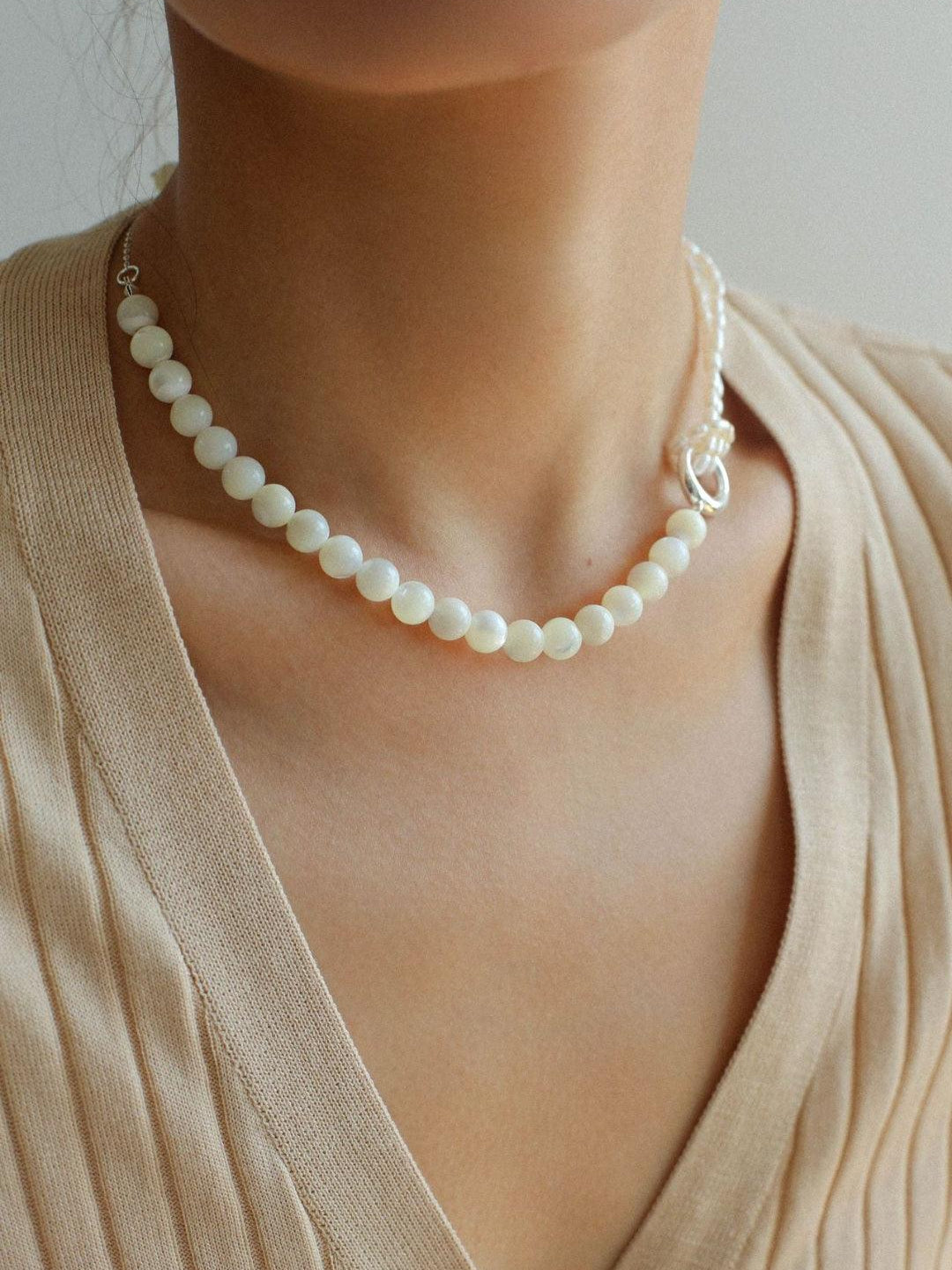 Round Buckle Rice Pearl White Shell Necklace - Gembea Jewelry