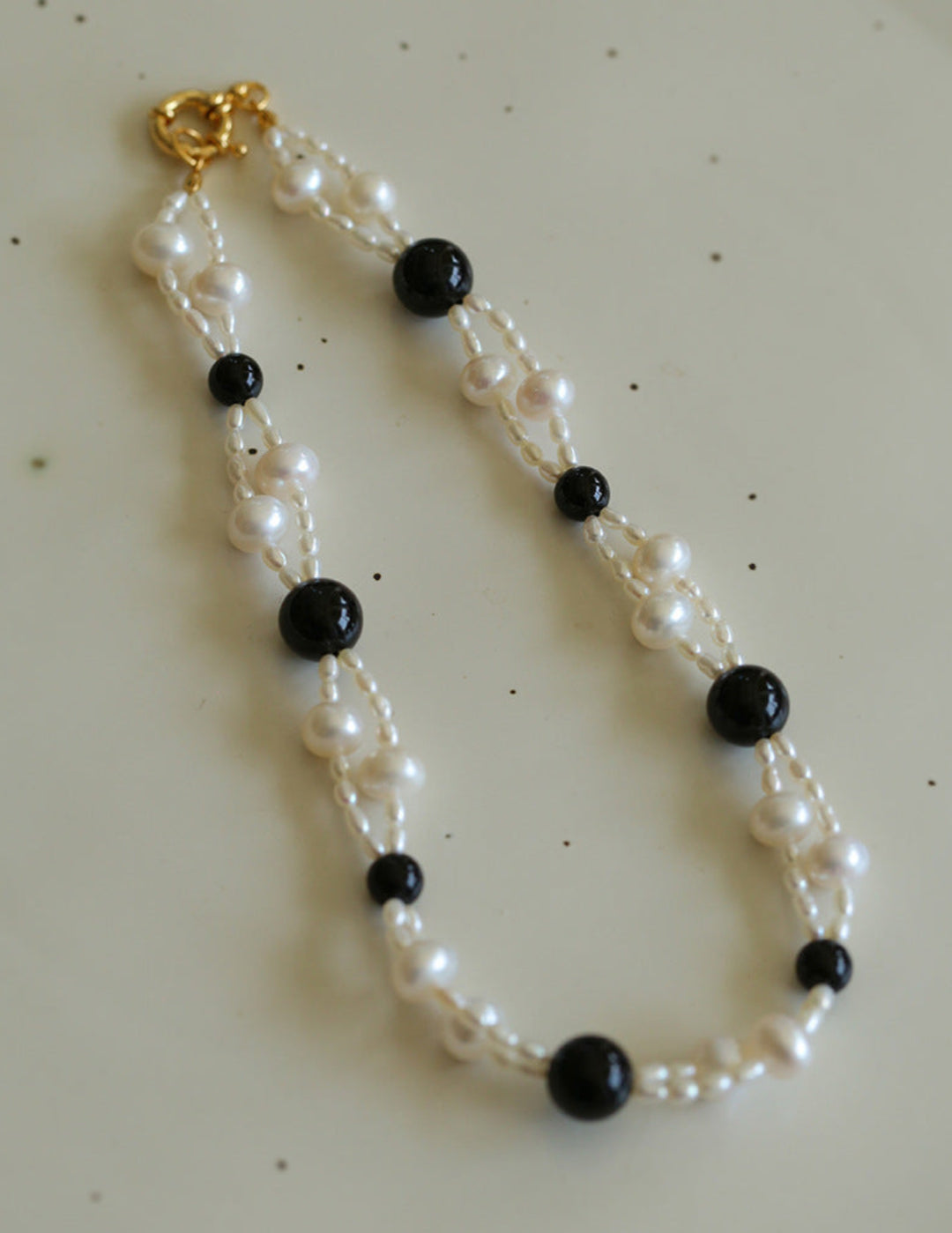 Black Agate Pearl Choker Necklace