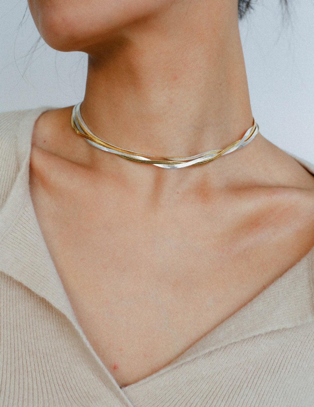 Spring Heartbeat Snake Bone Chain Necklace - Gembea Jewelry