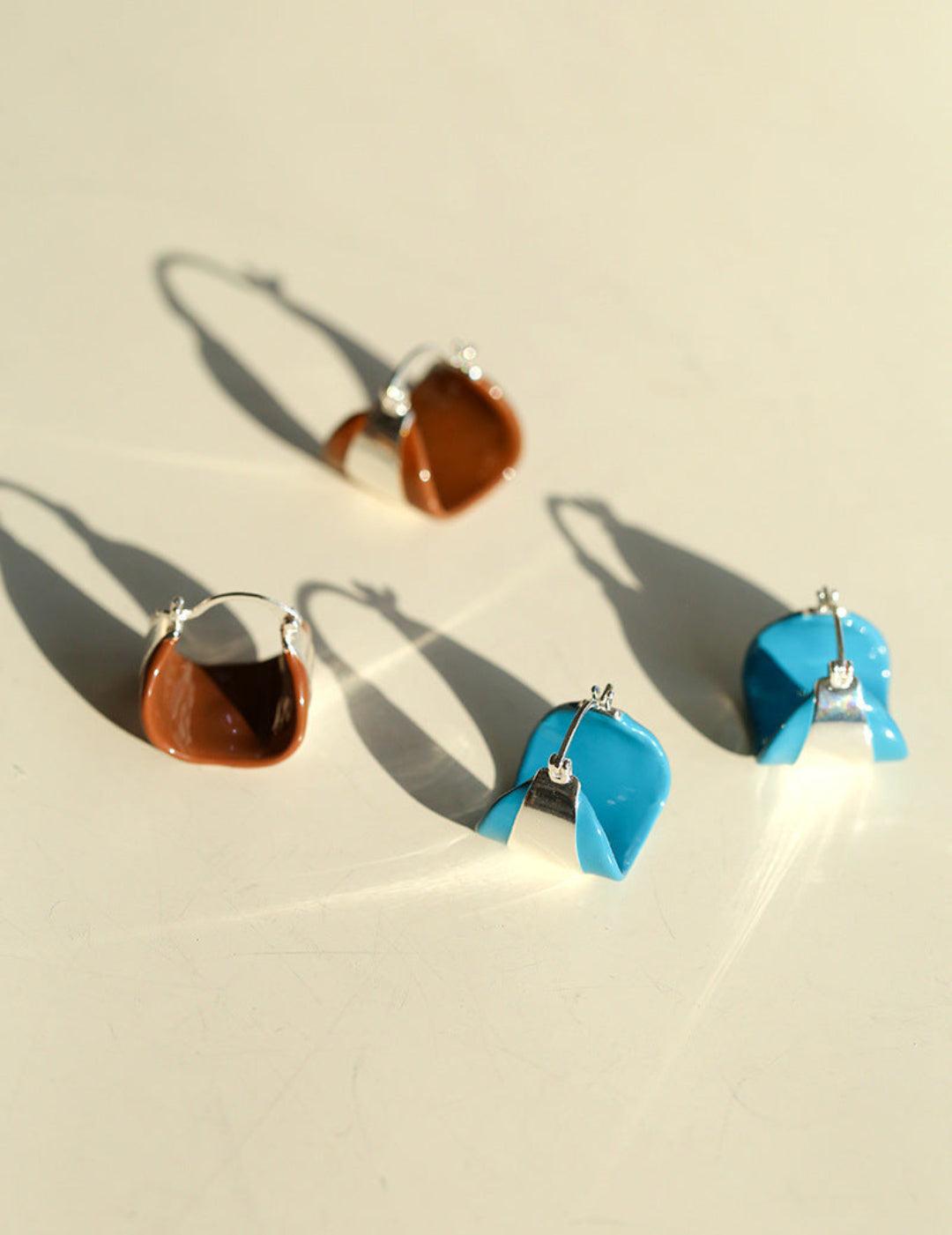 Simple Enamel Glaze Curved Hoop Earrings - Gembea Jewelry