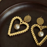 Spring Heartbeat Love Pearl Earrings