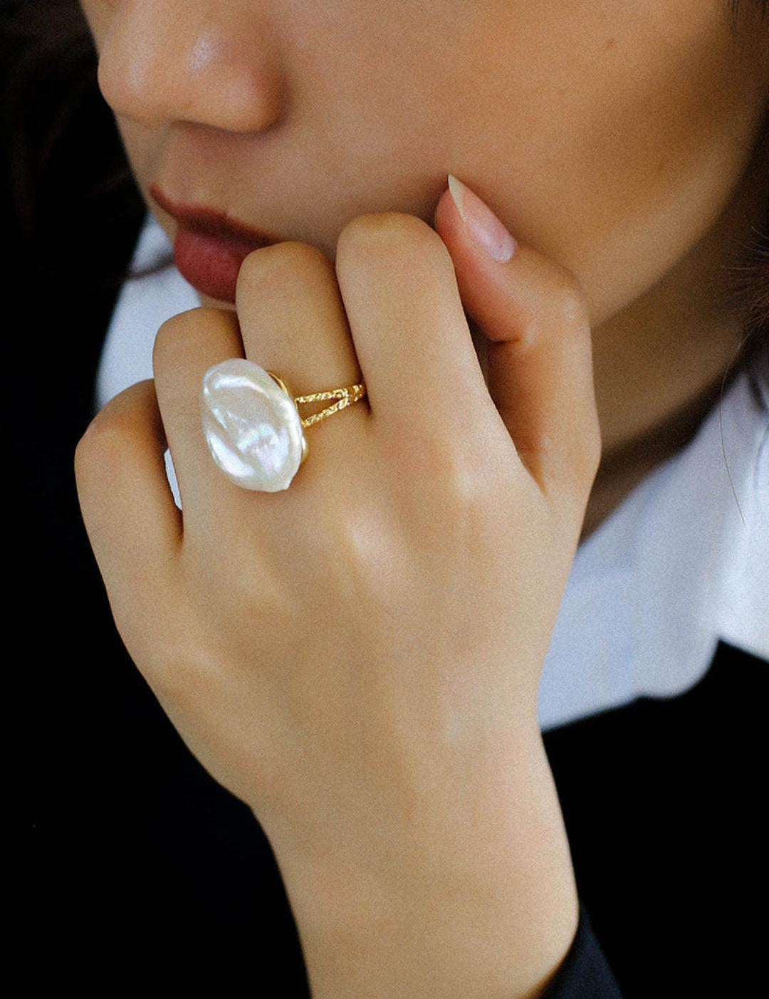 Petals Baroque Pearl Ring - Gembea Jewelry