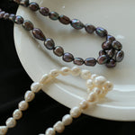 Hand-woven Pearl Run Loop Grey Necklace