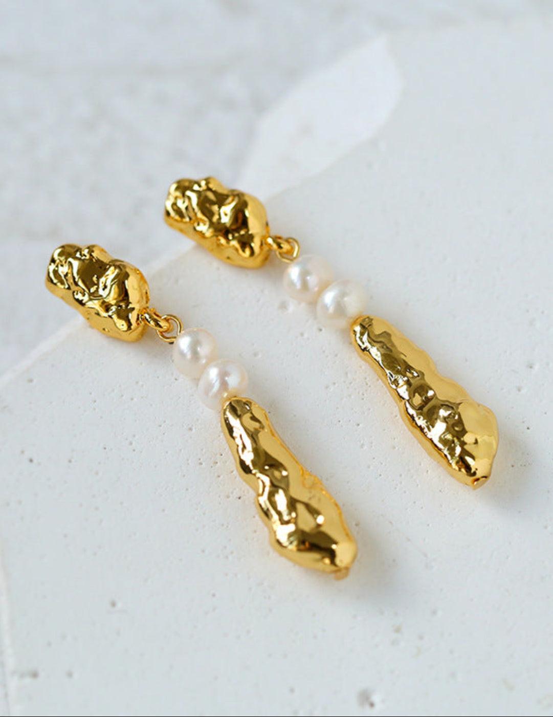 Geometric Irregular Metal Pearl Earrings - Gembea Jewelry