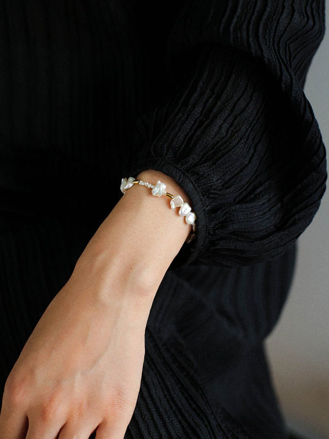 Simple Freshwater Rice Pearl Bracelet