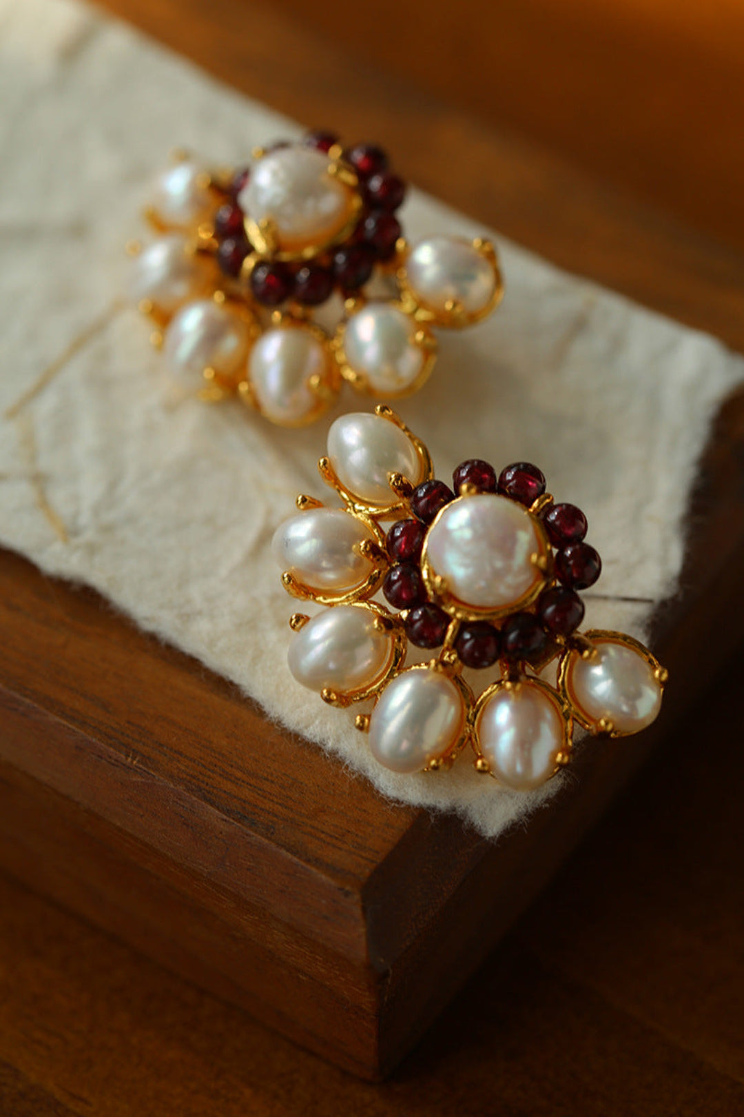 Natural Freshwater Pearl Garnet Stone Earrings