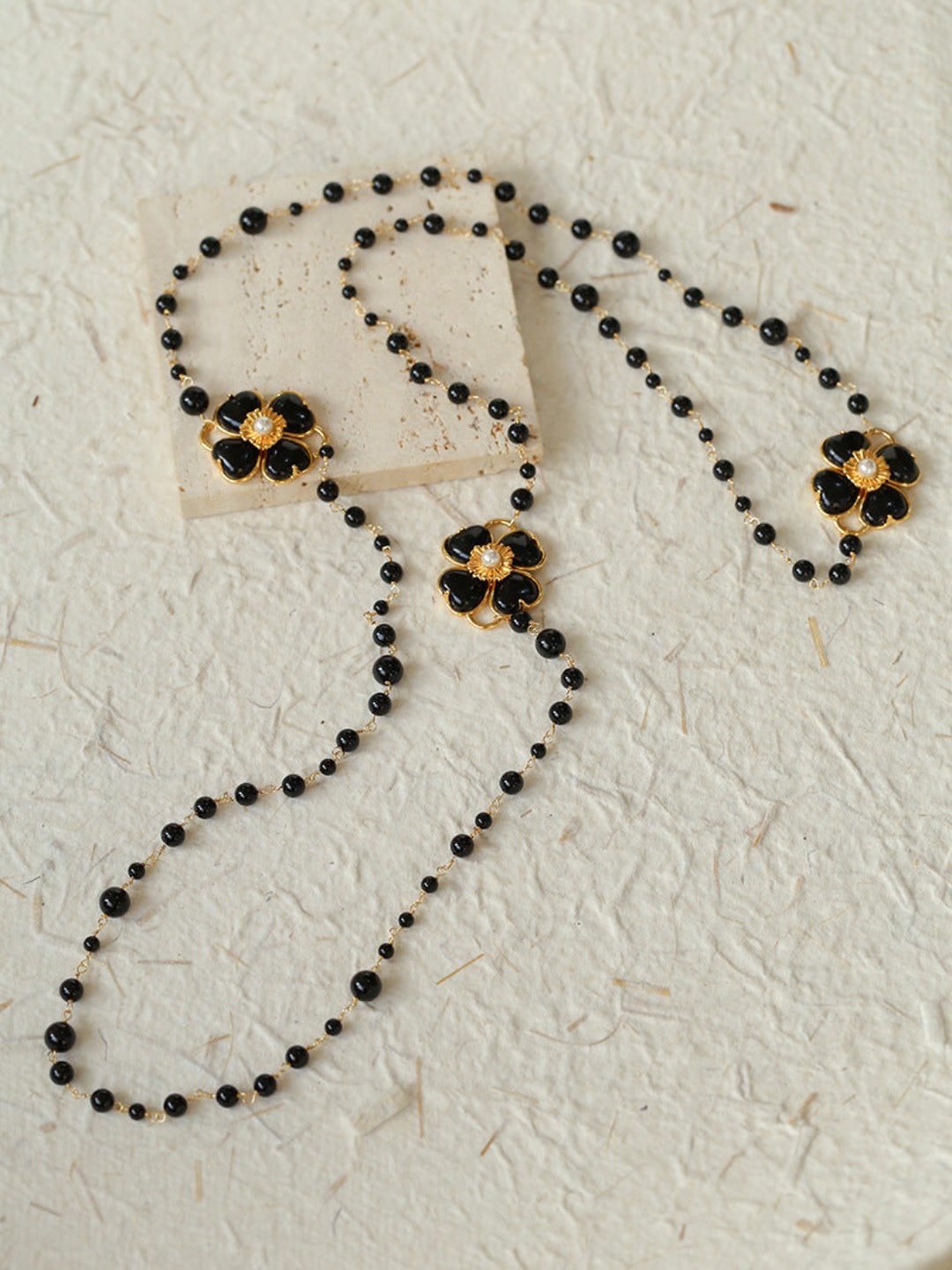 Classic Black Agate Four-leaf Clover Long Necklace