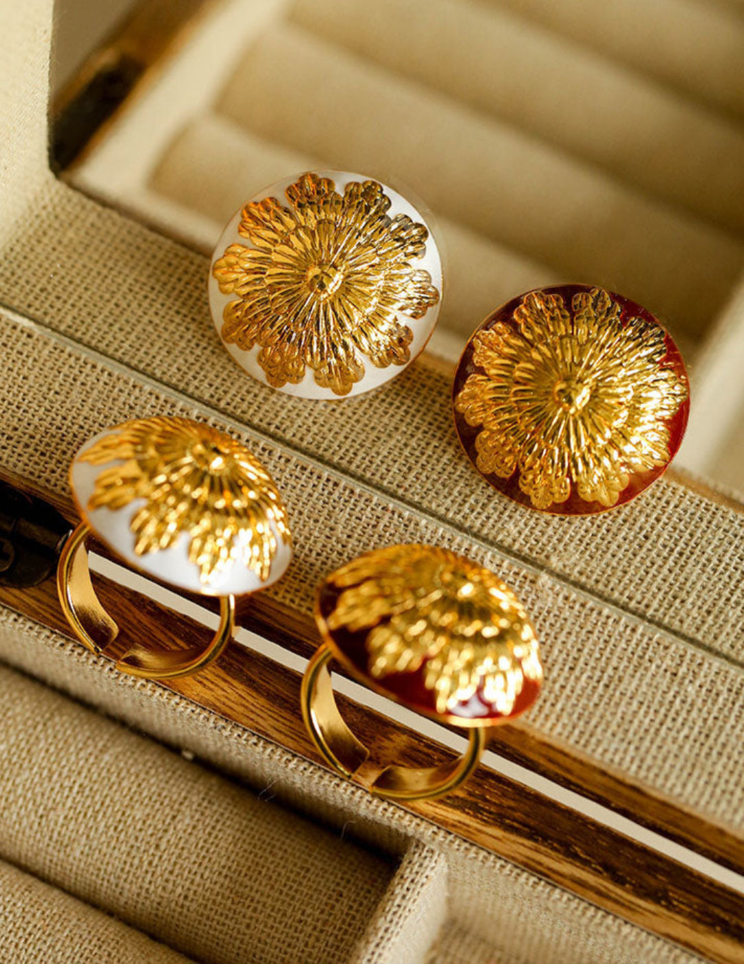 Enamel Glaze Round Chrysanthemum Ring