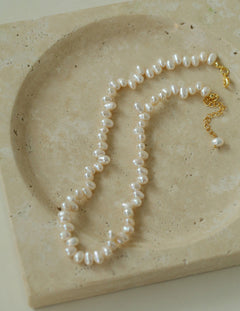 Simple Freshwater Pearl Beaded Necklace