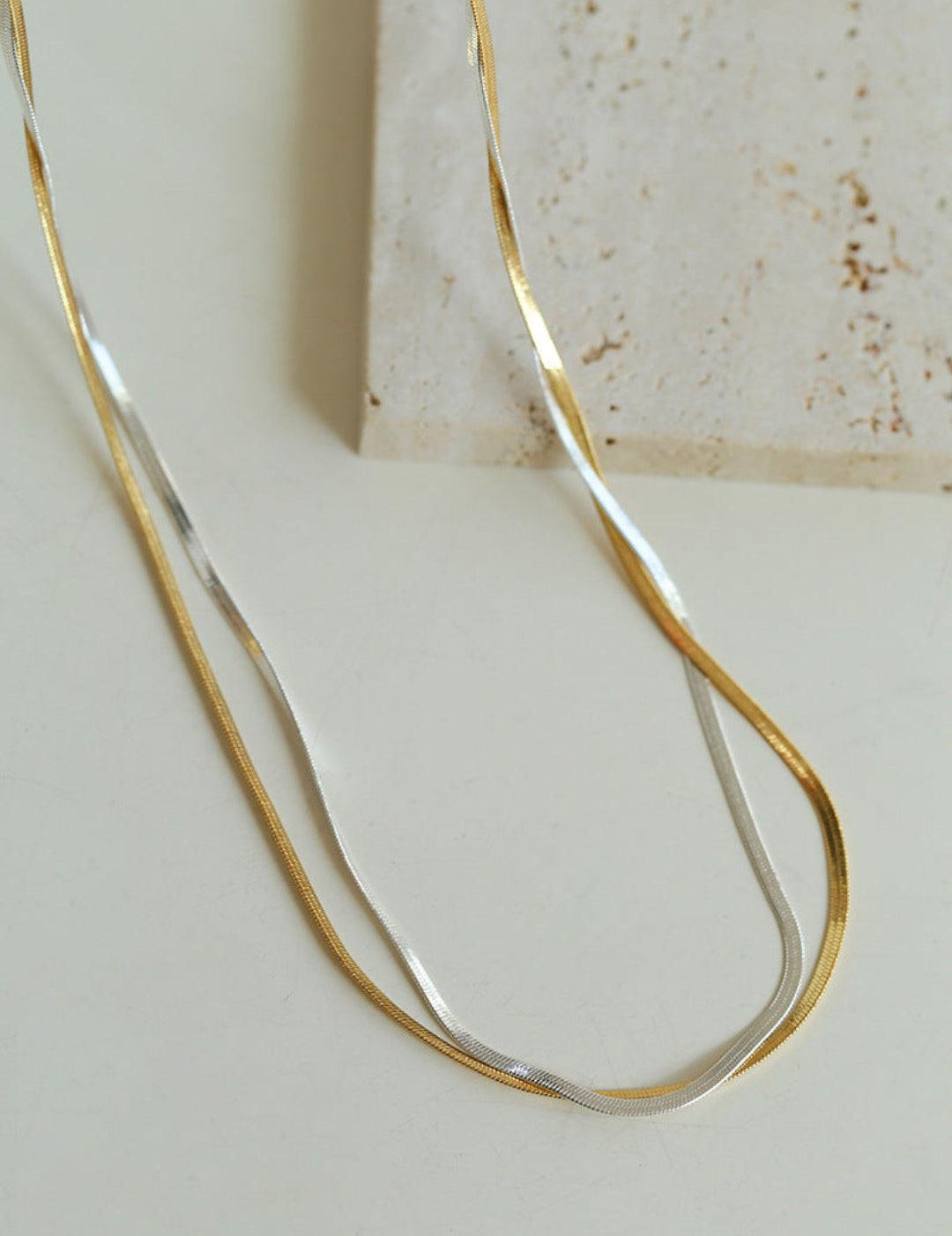 Spring Heartbeat Snake Bone Chain Necklace - Gembea Jewelry