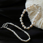 Simple OT Buckle Pearl Bracelet