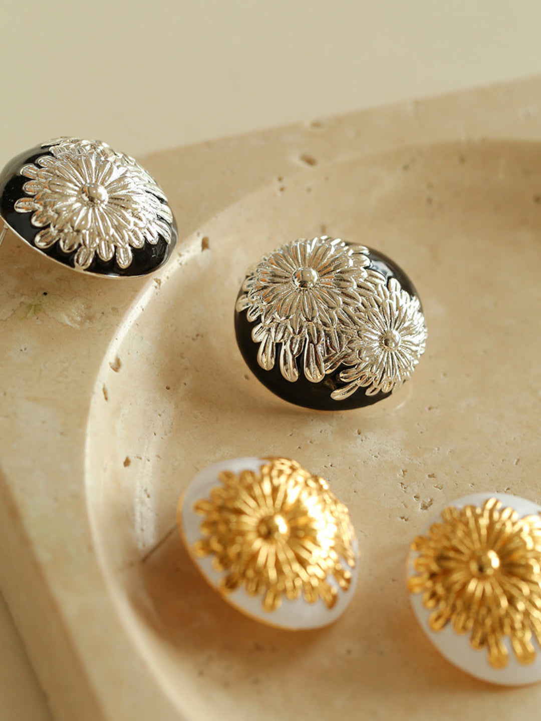 Enamel Glaze Round Chrysanthemum Earrings