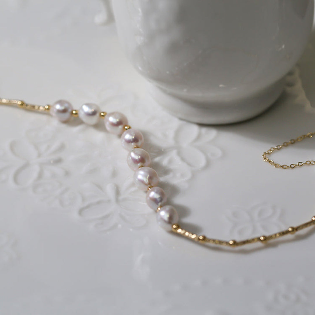 Smile Natural Shaped Pearl Necklace