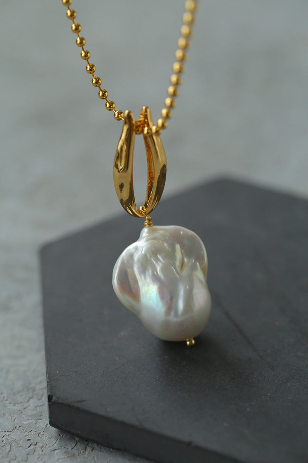 Willow Leaf Baroque Pearl Pendant Necklace