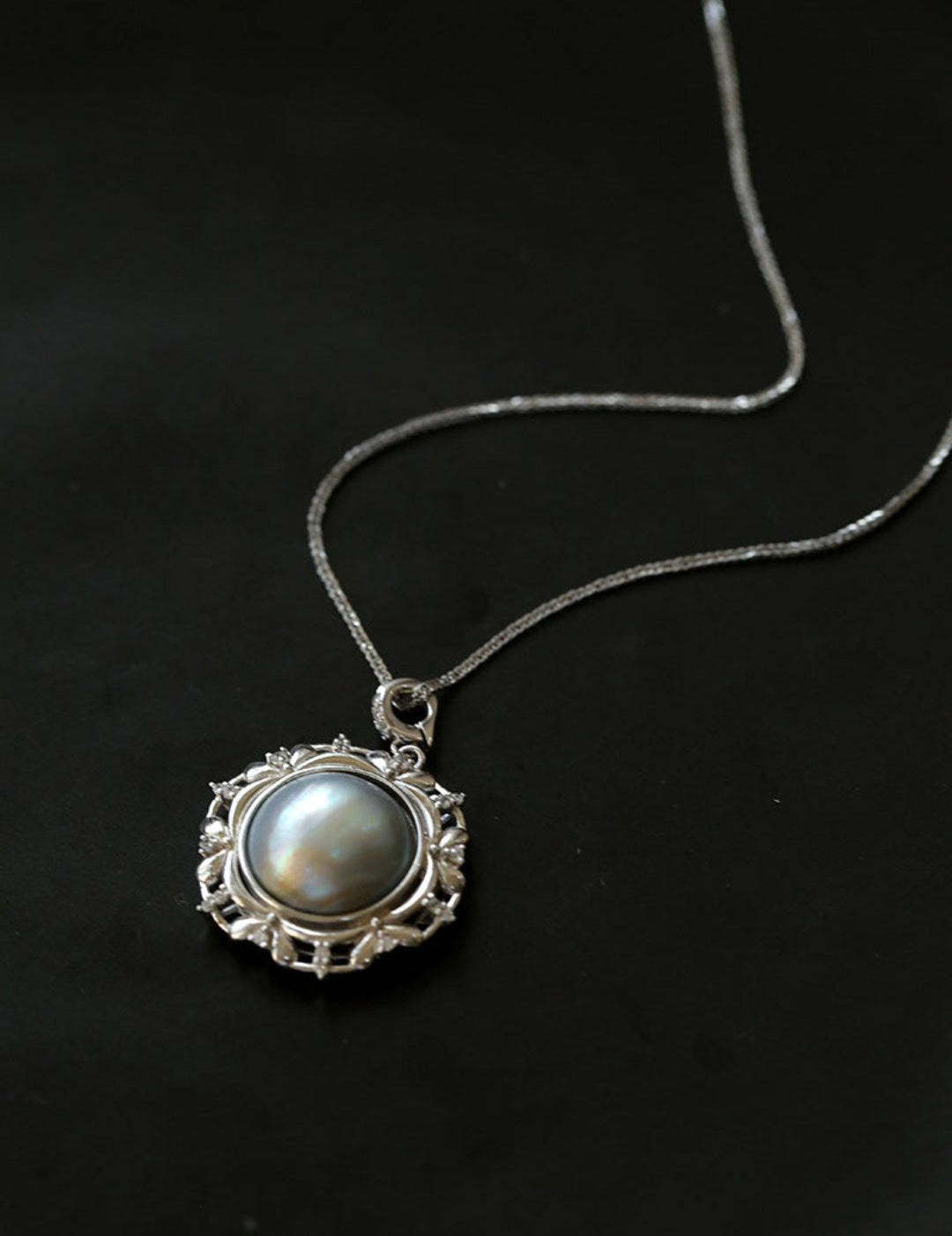 Hollow Seawater Mabe Pearl Pendant Necklace - Gembea Jewelry