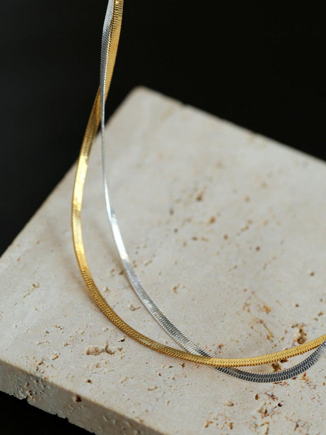 Spring Heartbeat Snake Bone Chain Necklace - Gembea Jewelry