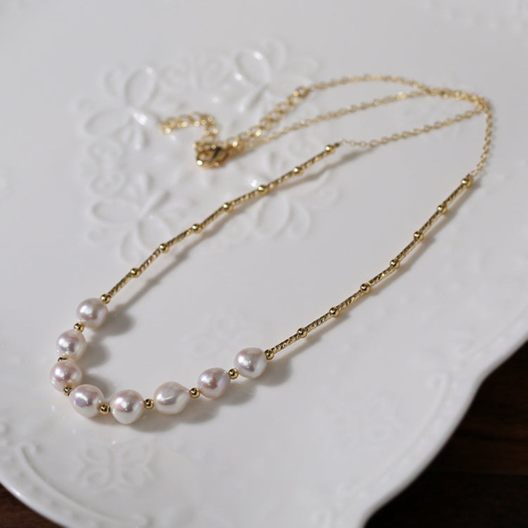 Smile Natural Shaped Pearl Necklace