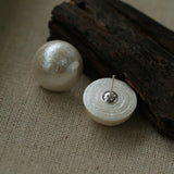 Flying Saucer Cotton Pearl Stud Earrings