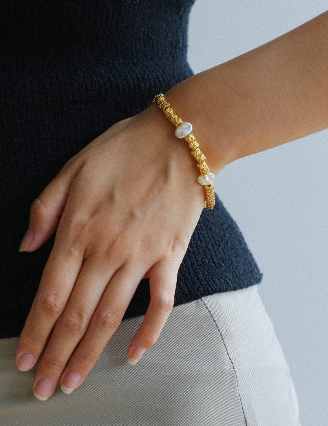 Vintage Gold Bean Irregular Pearl Bracelet - Gembea Jewelry