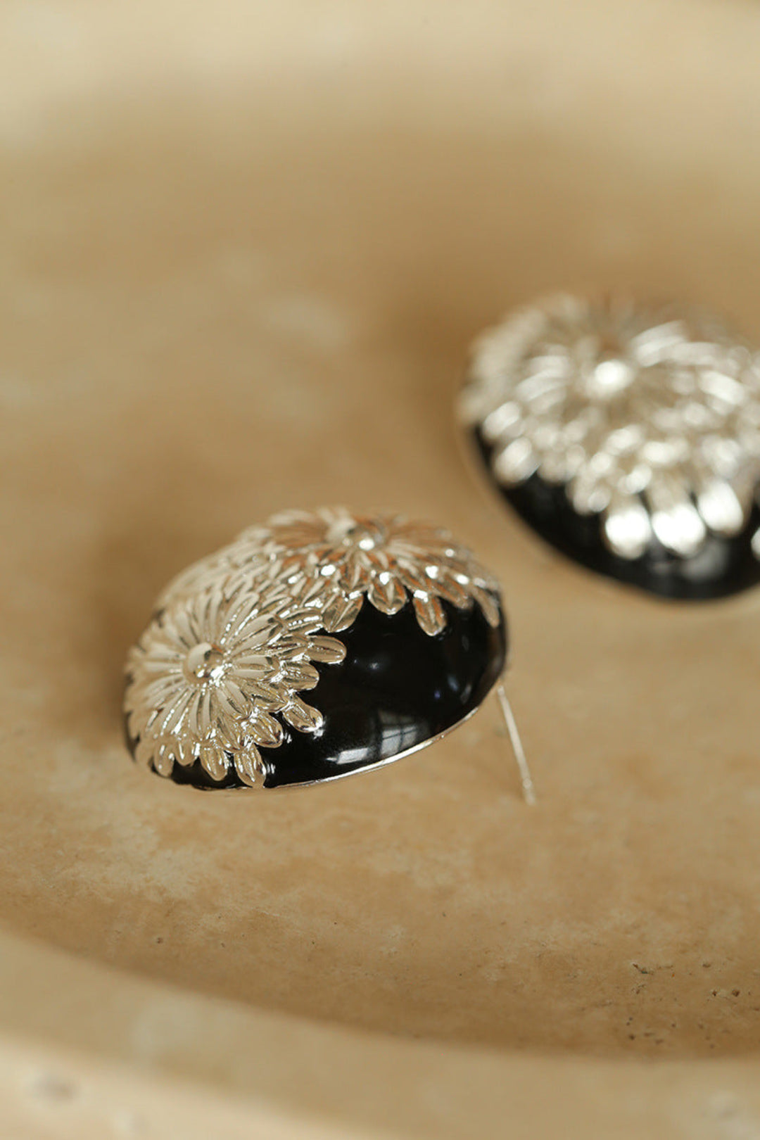 Enamel Glaze Round Chrysanthemum Earrings