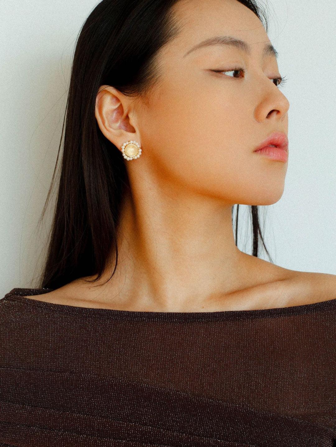 White Crystal Black and Red Agate Stud Earrings - Gembea Jewelry