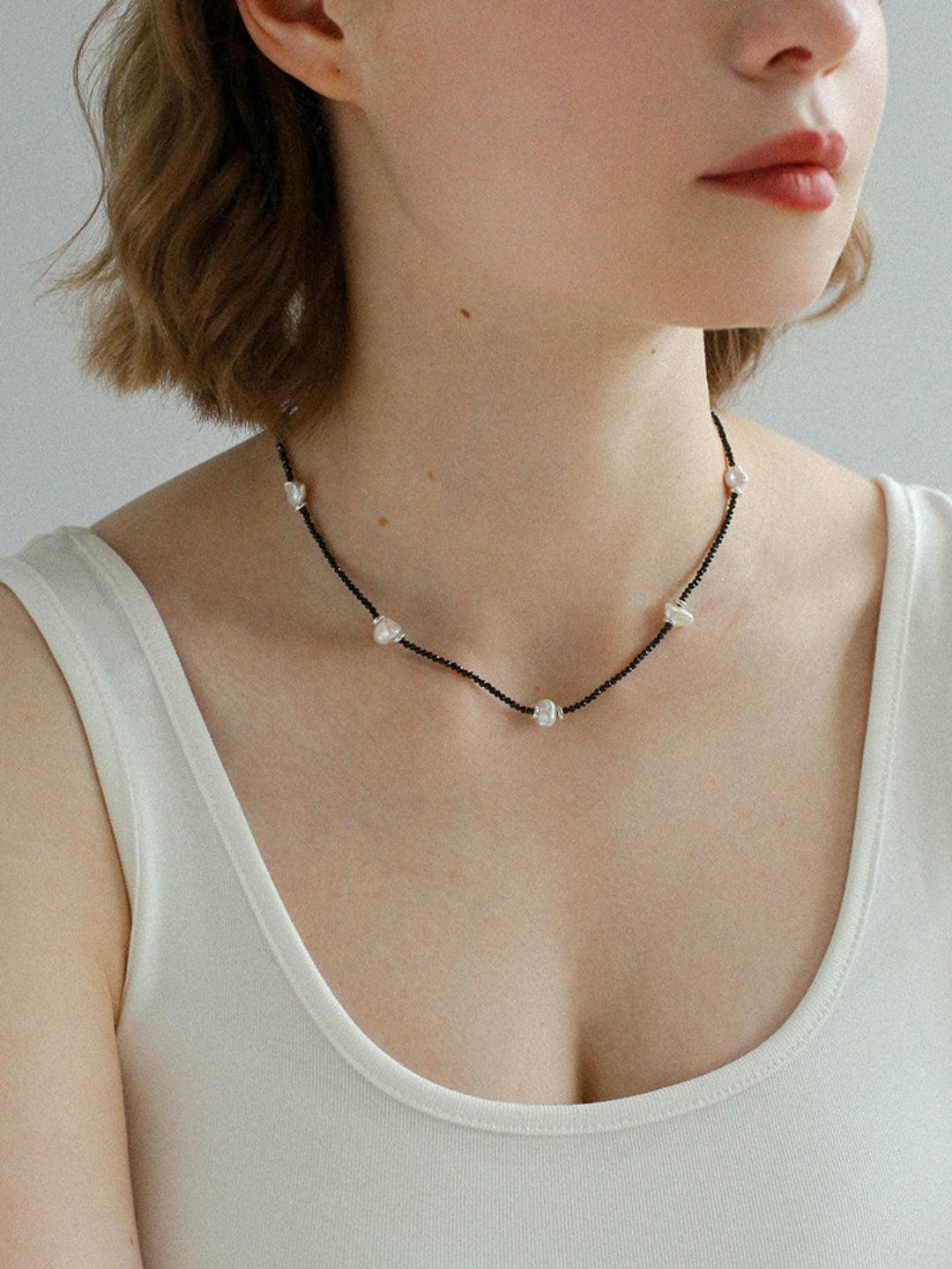 Small Petal Baroque Black Pointed Crystal Necklace - Gembea Jewelry