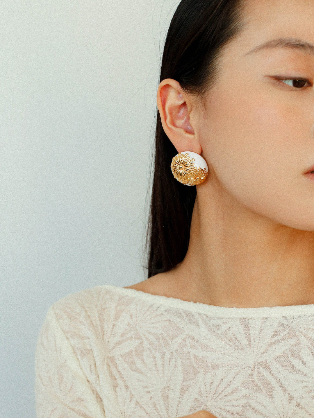 Enamel Glaze Round Chrysanthemum Earrings