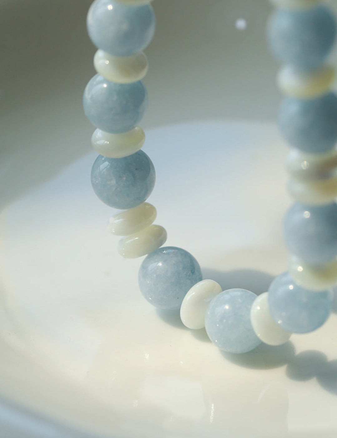 Gembea Jewelry Aquamarine White Scallop Beaded Necklace