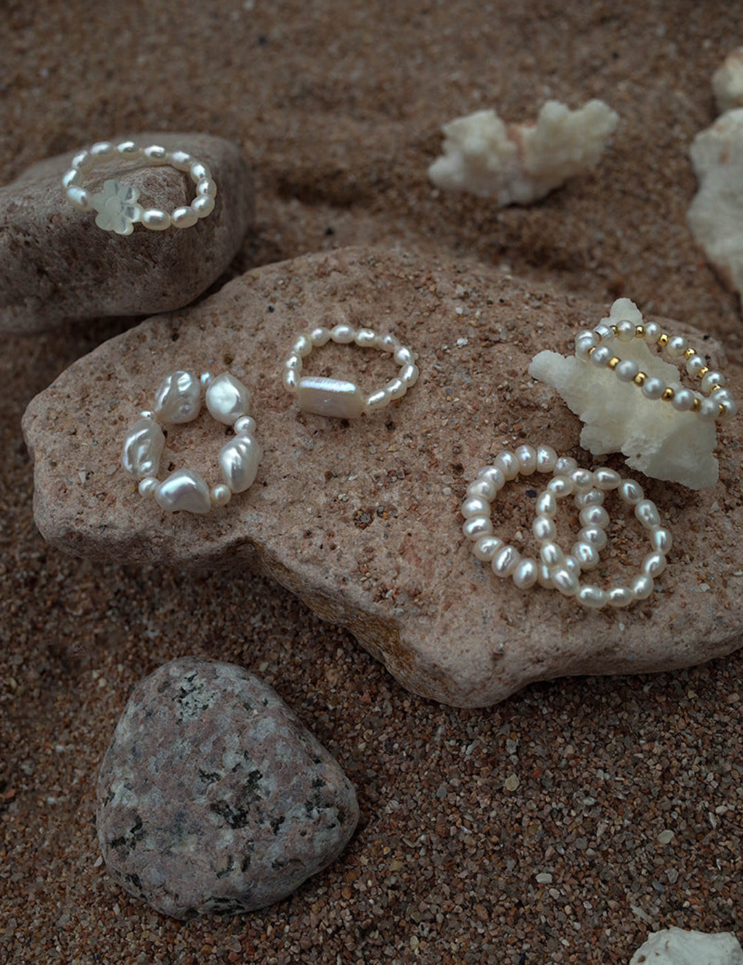 Gembea Jewelry Elastic Irregular Pearl Ring