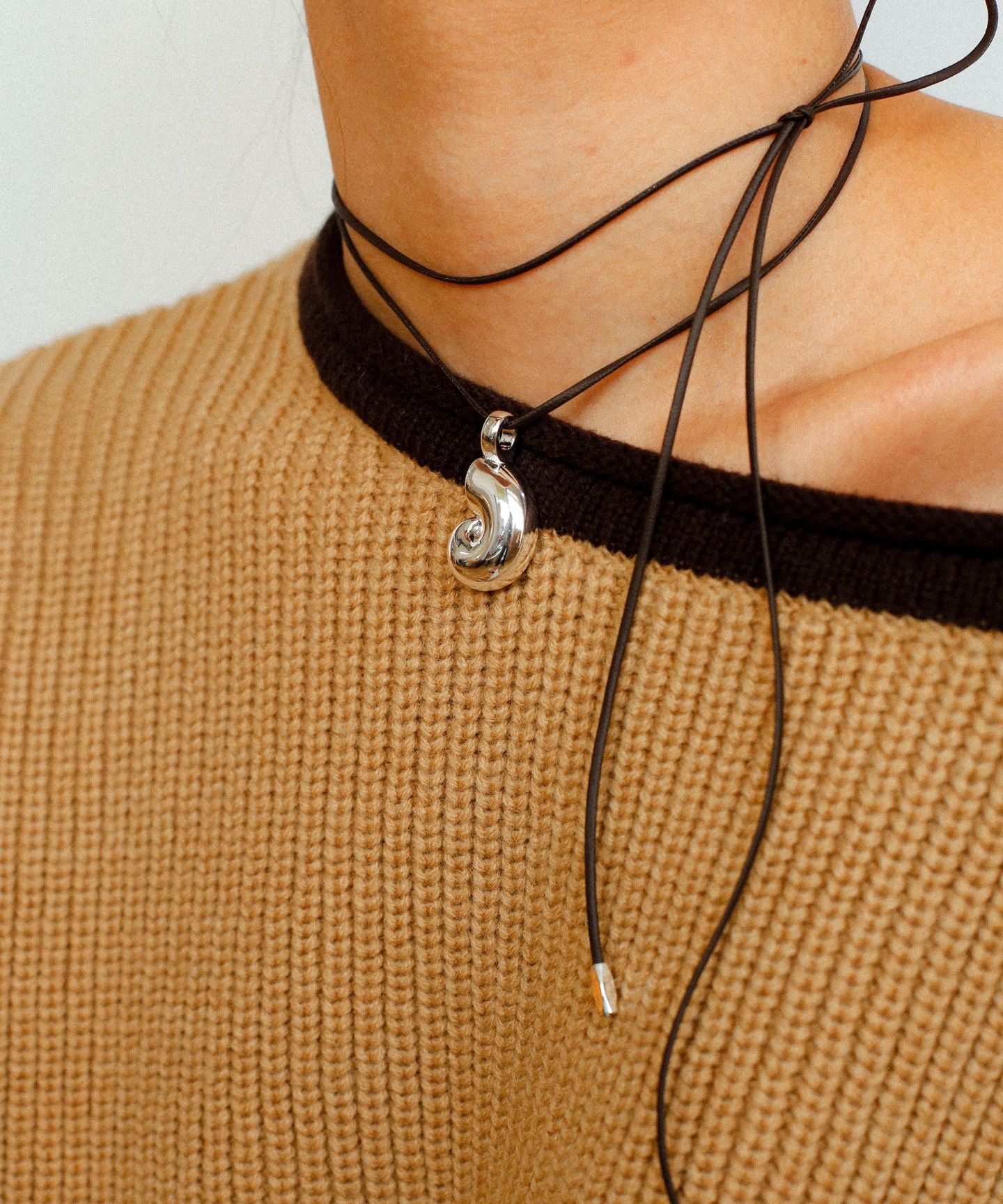 Long Leather Rope Conch Pendant Necklace Gembea Jewelry