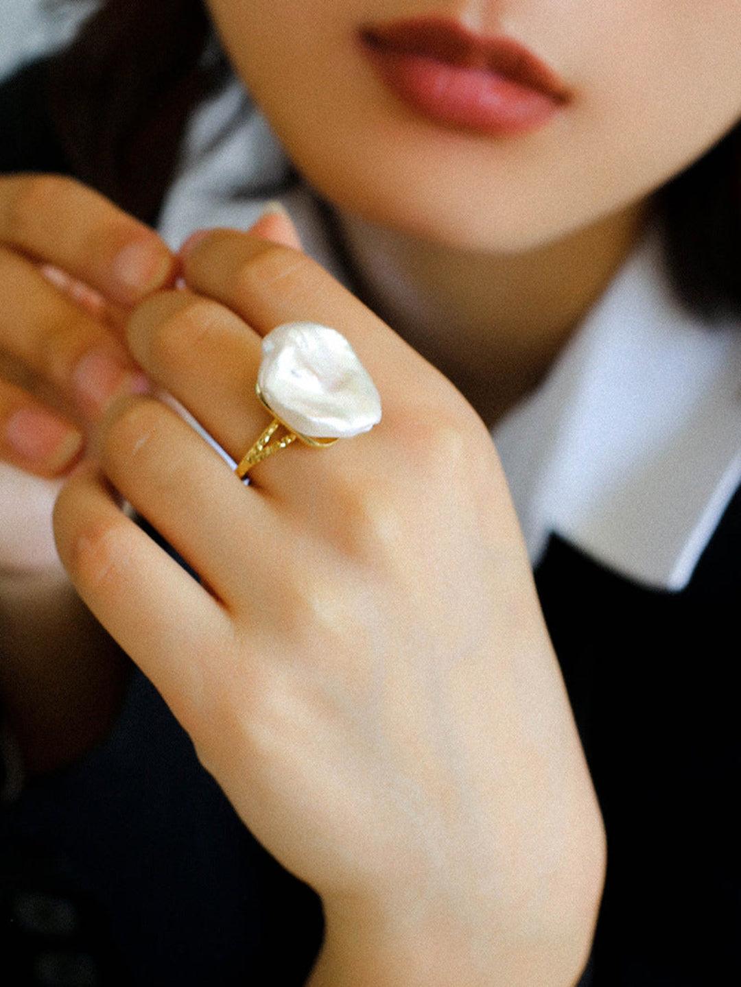 Petals Baroque Pearl Ring - Gembea Jewelry
