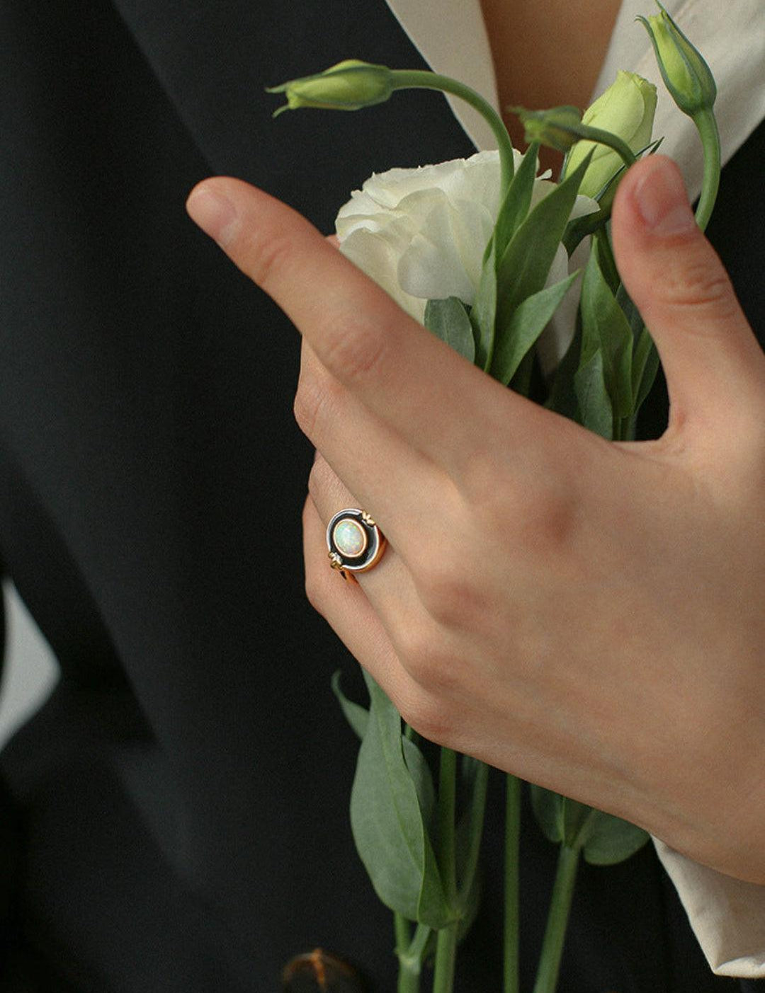 Vintage S925 Silver Synthetic Gemstone Ring - Gembea Jewelry