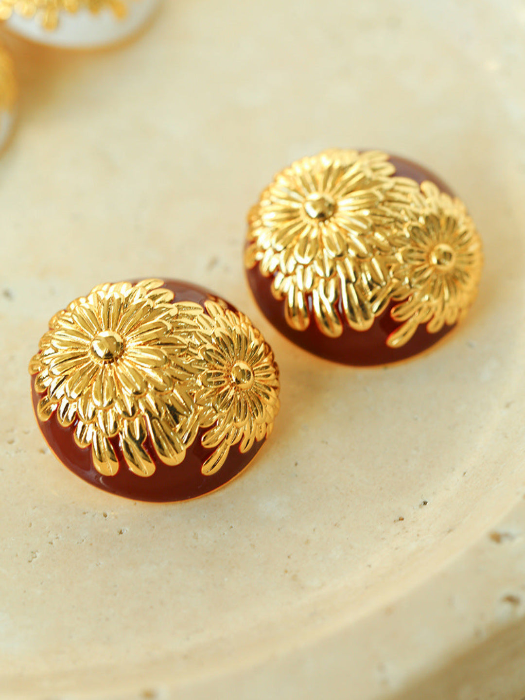 Enamel Glaze Round Chrysanthemum Earrings