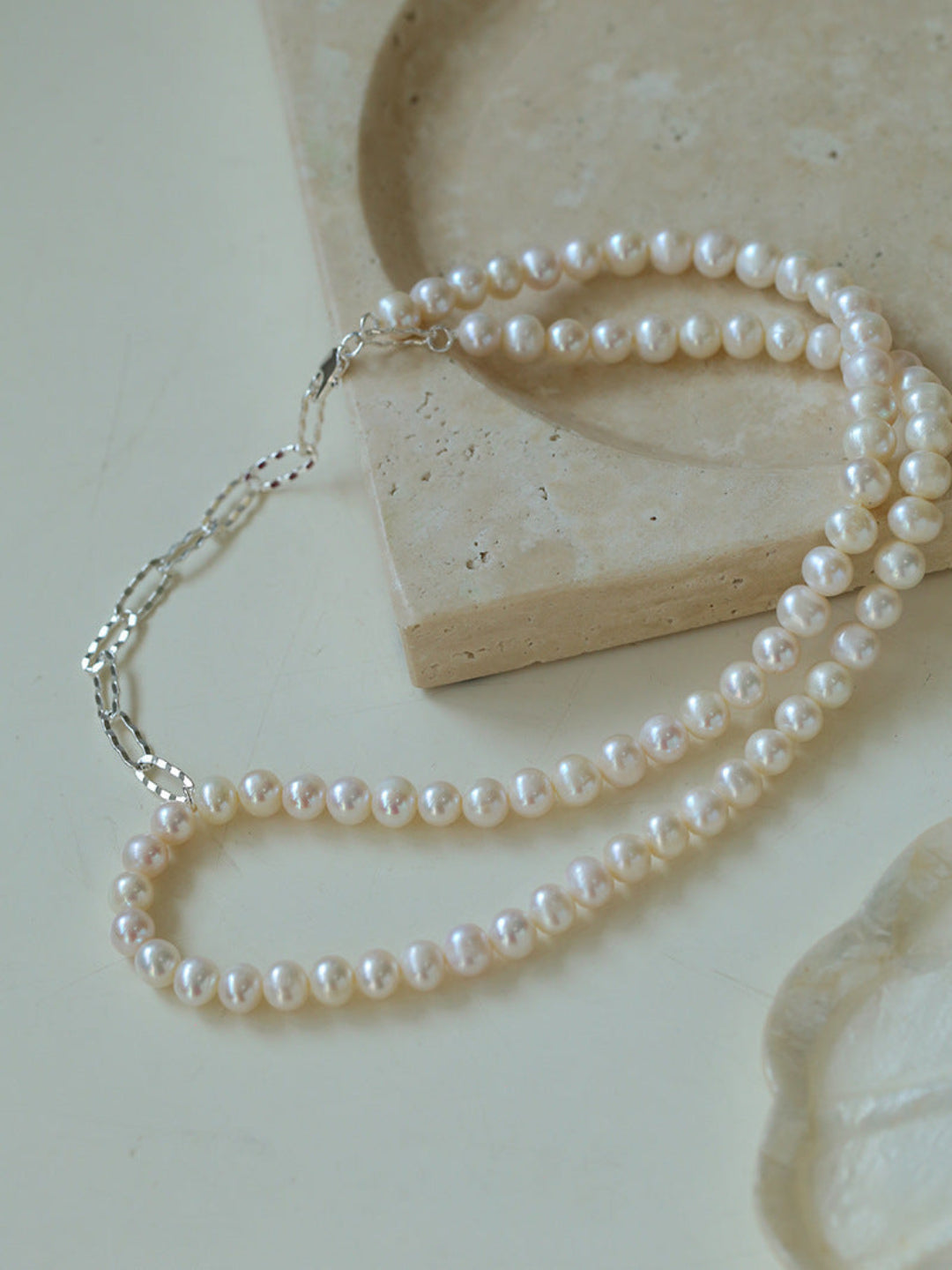 Square Floral Chain Pearl Choker Necklace