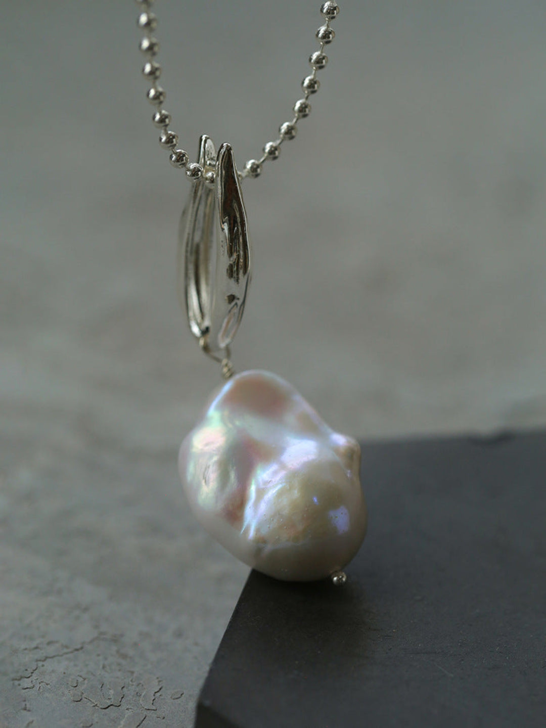 Willow Leaf Baroque Pearl Pendant Necklace