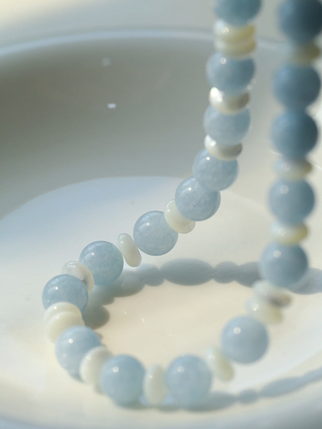 Gembea Jewelry Aquamarine White Scallop Beaded Necklace