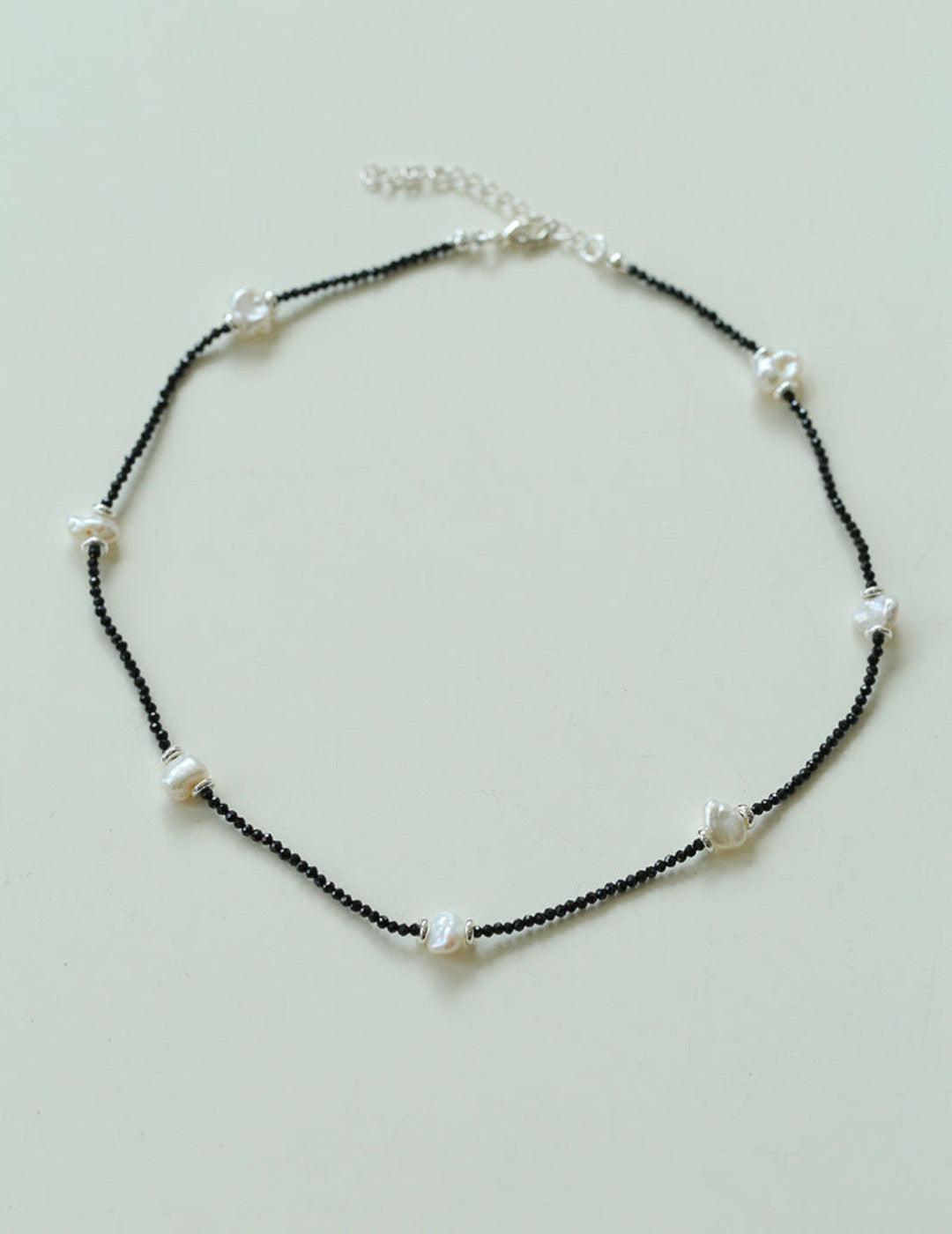 Small Petal Baroque Black Pointed Crystal Necklace - Gembea Jewelry