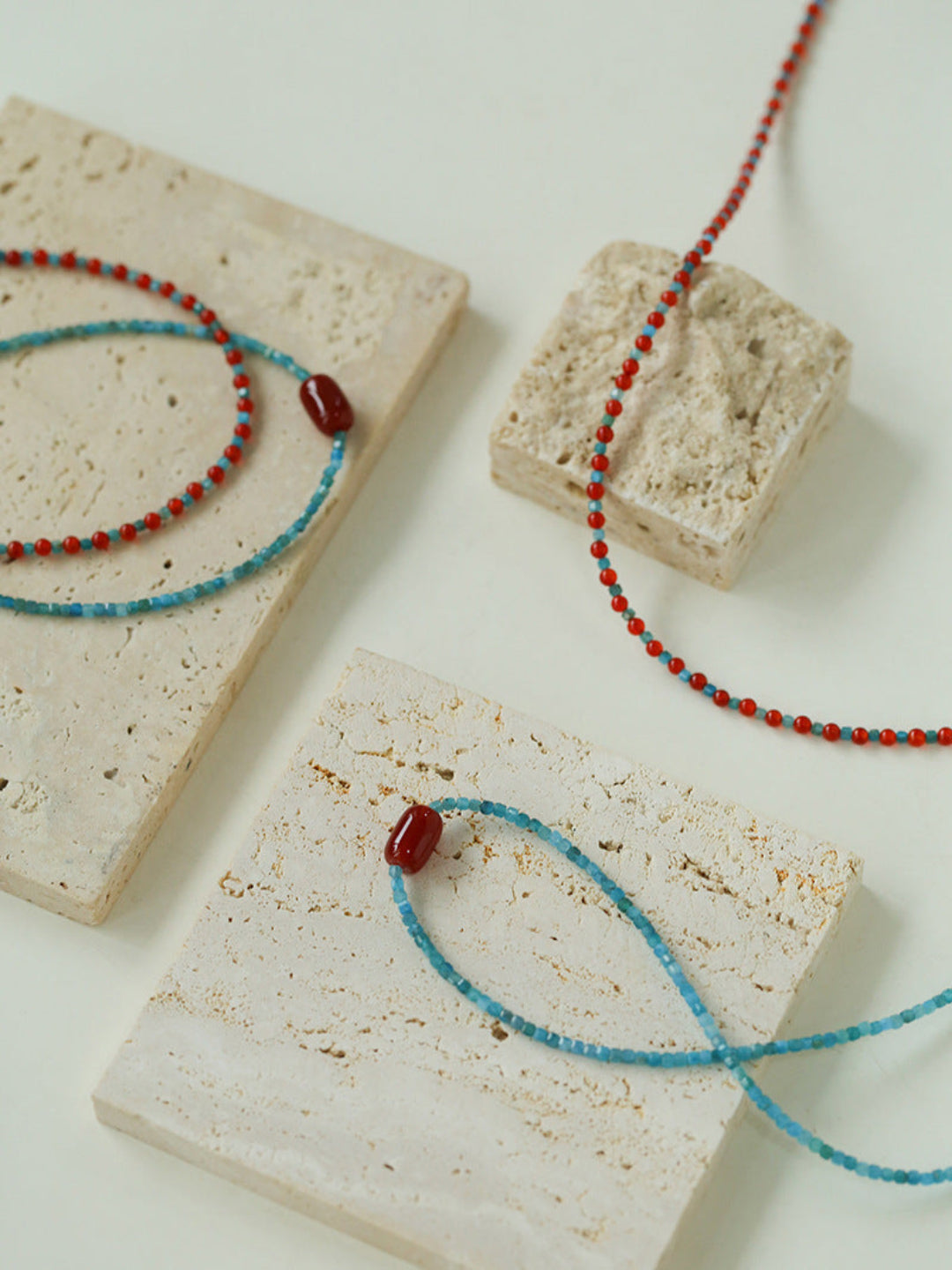 Blue Phosphorus Gray Agate Beaded Necklace