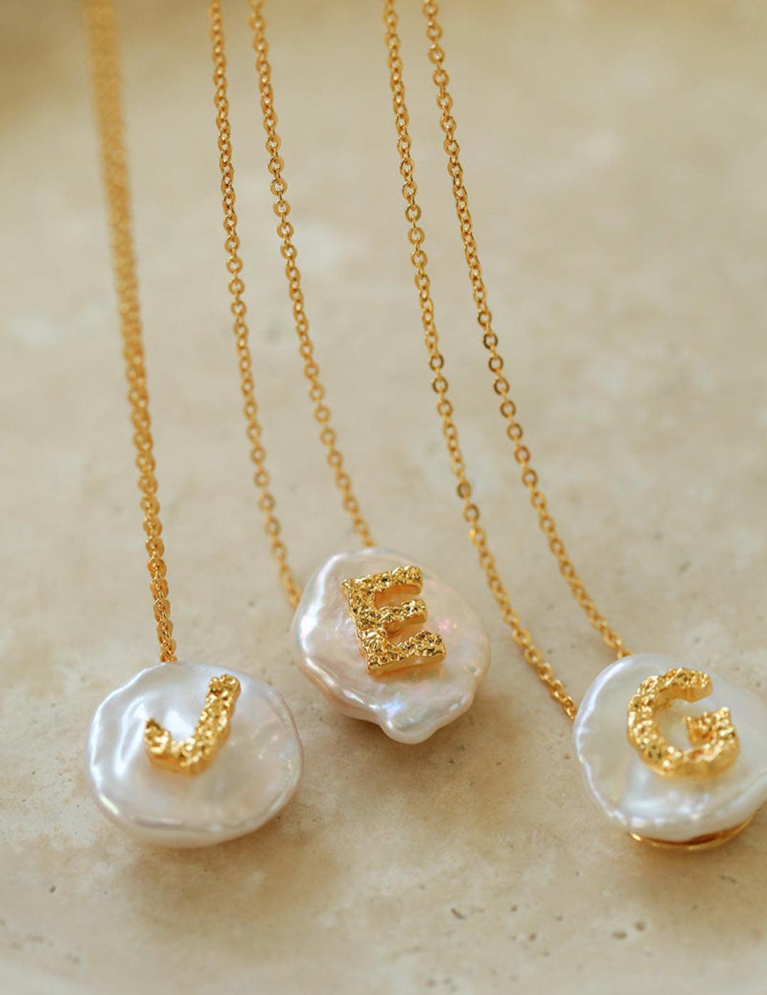 Petal Baroque Pearl 26-Letter Chain Necklace - Gembea Jewelry