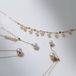 A Model Vintage 14K Gold Chain Pearl Necklace