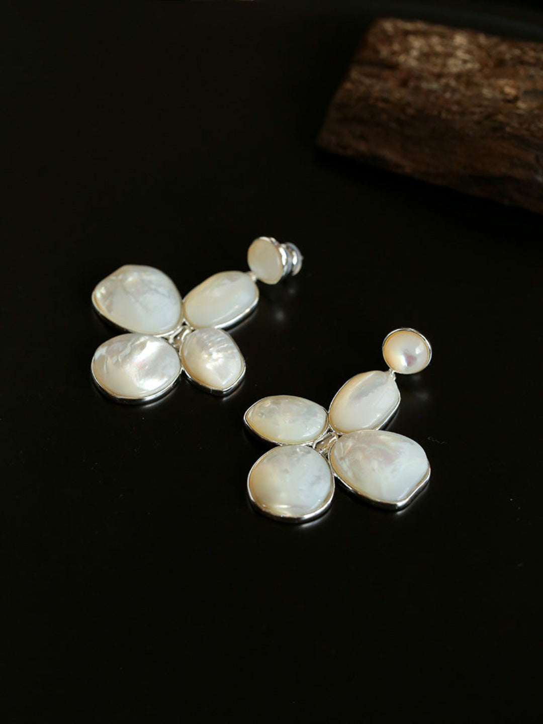 Natural Mother of Pearl Lilac Earrings