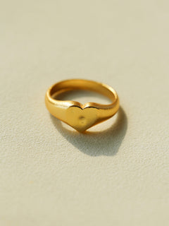 Luna Luxe Series Heart Ring