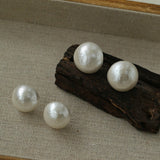 Flying Saucer Cotton Pearl Stud Earrings